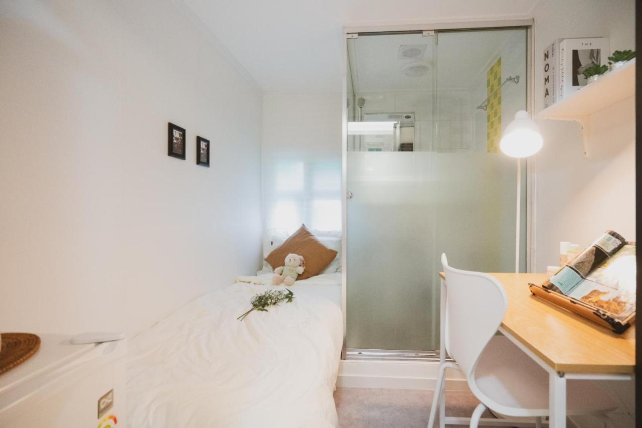 Arte Premium Oneroomtel Myeongdong Seoul Exterior photo