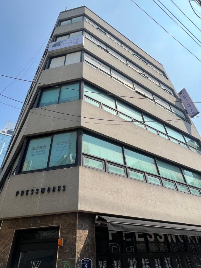 Arte Premium Oneroomtel Myeongdong Seoul Exterior photo